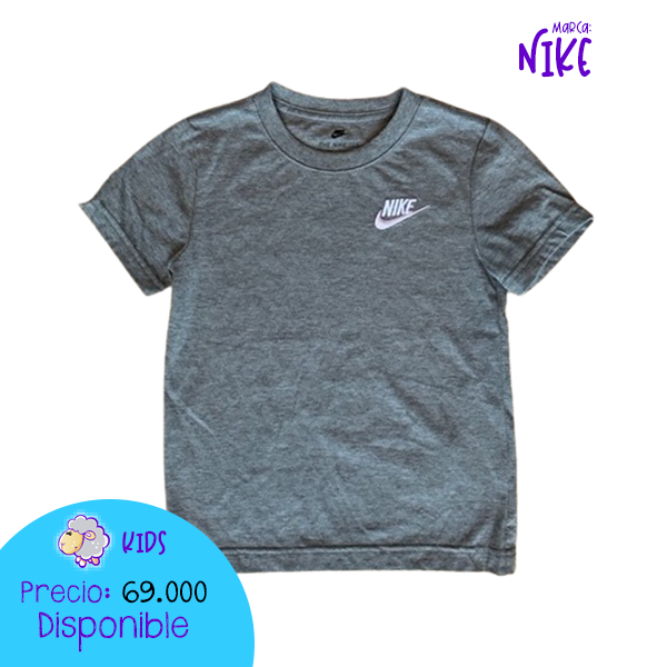 Camiseta gris Nike
